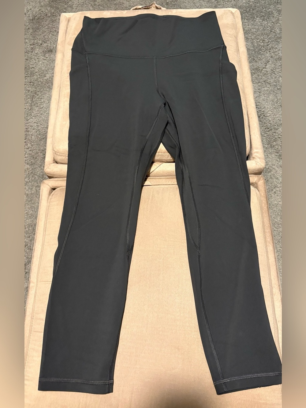 Lululemon Align High Rise Crop with Pockets 23”